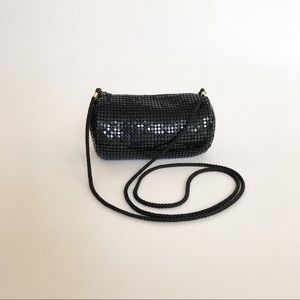 Avon • Black Chain Mail Round Crossbody Bag